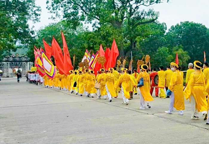 Tổ chức các nghi lễ truyền thống mùa xuân tại Côn Sơn - Kiếp Bạc